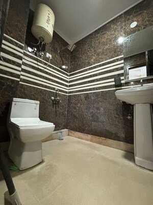 Master Bedroom in 2 BHK Builder Floor at Saket – for Rent