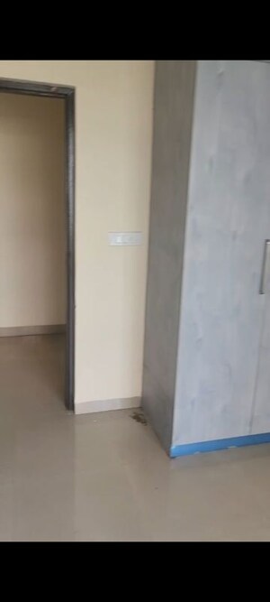 Room in 2 BHK Apartment at Ansal Height 86, Sector 86 – for Rent