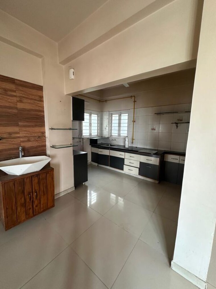 Kitchen, memnagar 3 Bedroom 1400 Sq.Ft. Apartment In Memnagar Ahmedabad 10237881