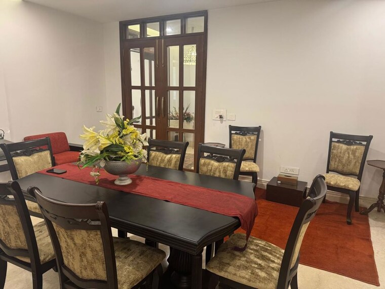 Living Room, sector 10 4 Bedroom 3000 Sq.Ft. Builder Floor In Sector 10 Chandigarh 10237898