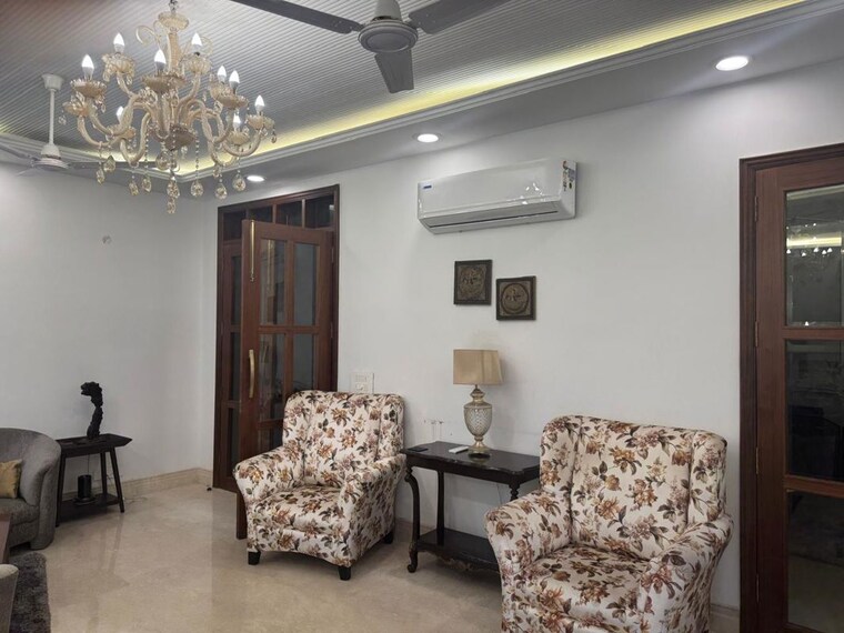 Living Room, sector 10 4 Bedroom 3000 Sq.Ft. Builder Floor In Sector 10 Chandigarh 10237898