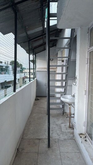 Balcony in 4 BHK Builder Floor at Sector 70 – for Rent