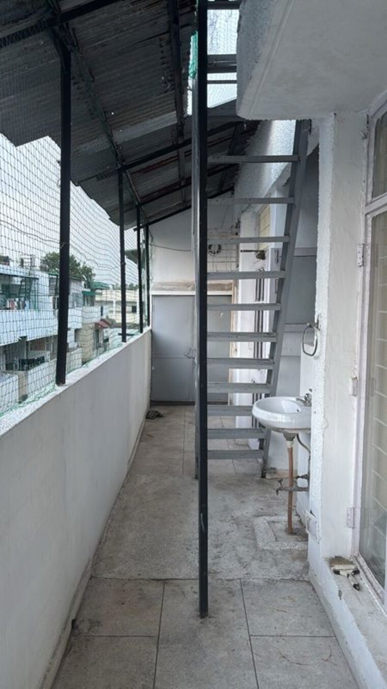 Balcony, sector 70 4 Bedroom 2500 Sq.Ft. Builder Floor In Sector 70 Chandigarh 10237912