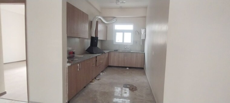 Kitchen, ss-linden 5 Bedroom 3420 Sq.Ft. Builder Floor In Sector 84 Gurgaon 10237861