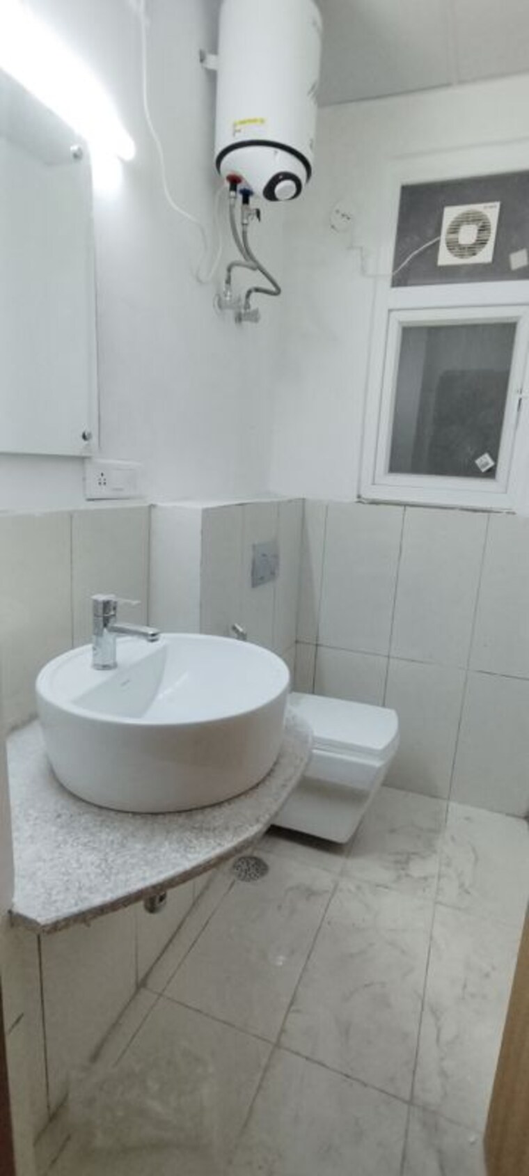 Bathroom, ss-linden 5 Bedroom 3420 Sq.Ft. Builder Floor In Sector 84 Gurgaon 10237861
