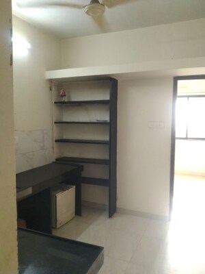 Room in 1 BHK Apartment at Jagrut CHS, Gokhalenagar – for Rent