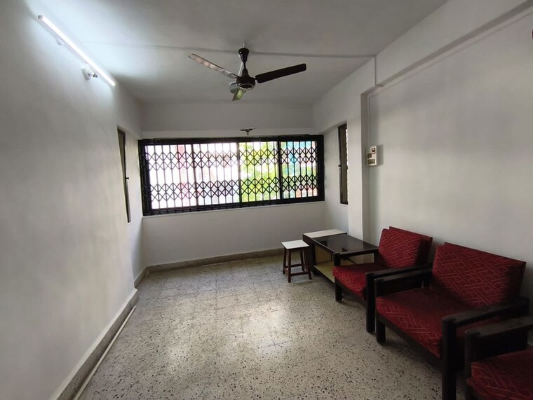 Living Room, udyan-vikas-apartment 1 Bedroom 600 Sq.Ft. Apartment In Vile Parle East Mumbai 10237915