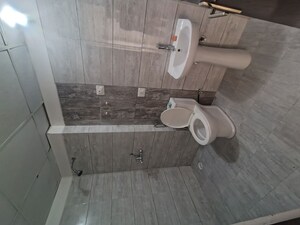Bathroom in 2.5 BHK Apartment at Gulshan Bellina, Sector 16 Greater Noida – for Rent