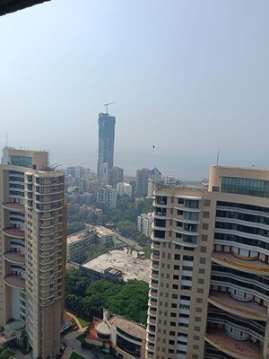2 BHK Apartment – Exterior View View at Worli - for Rent
