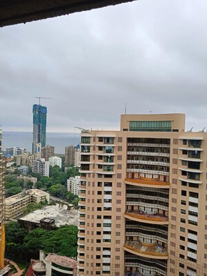 2 BHK Apartment – Exterior View View at Worli - for Rent