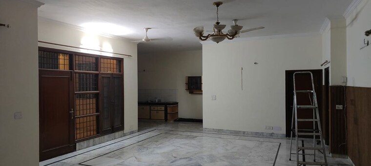 Room, phase iv 3 Bedroom 2500 Sq.Ft. Builder Floor In Phase iv Chandigarh 10237955