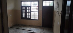 Room in 3 BHK Builder Floor at Phase iv – for Rent