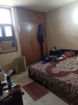 Bedroom in 2 BHK Apartment at RWA Apartments Sector 39, Sector 39 – for Rent