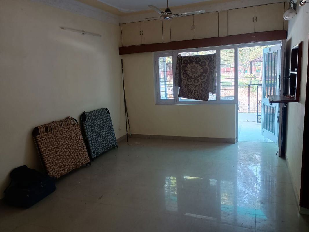 3 BHK Builder Floor For Rent in Sector 42