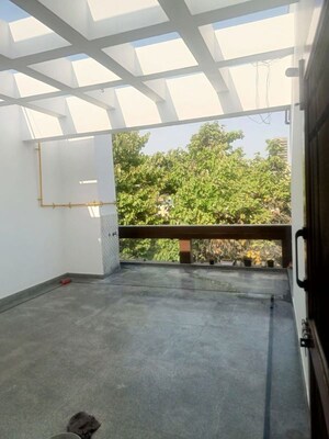 Balcony in 1 RK Villa at RWA Apartments Sector 26, Sector 26 – for Rent