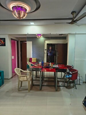 Living Room in 1.5 BHK Apartment at Everest Country Side, Kasarvadavali – for Sale