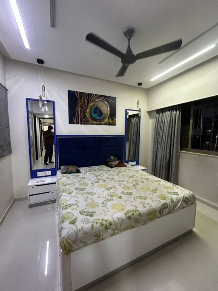 Bedroom, lodha-splendora-phase-ii 2 Bedroom 700 Sq.Ft. Apartment In Ghodbunder Road Thane 10237986