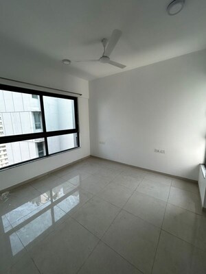 Room in 2 BHK Apartment at Lodha Splendora Phase II, Ghodbunder Road – for Rent