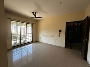 Room in 2 BHK Apartment at JVM Veda, Kasarvadavali – for Rent