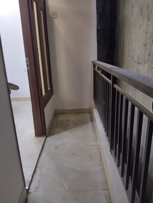 2 BHK Builder Floor For Rent in Neb Sarai