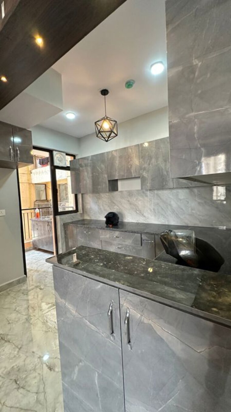 Kitchen, rg-luxury-homes 3 Bedroom 1661 Sq.Ft. Apartment In Sector 16b Greater Noida Greater Noida 10238027
