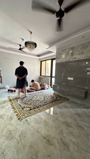 Bedroom in 3 BHK Apartment at RG Luxury Homes, Sector 16b Greater Noida – for Rent