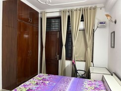 2 BHK Builder Floor For Rent in Sector 45