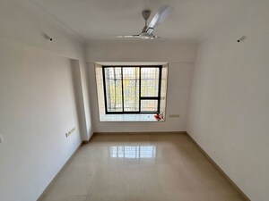 Bedroom in 2 BHK Apartment at Kukreja Residency, Chembur – for Rent