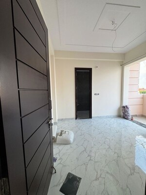 Bathroom in 2 BHK Apartment at Chattarpur – for Rent