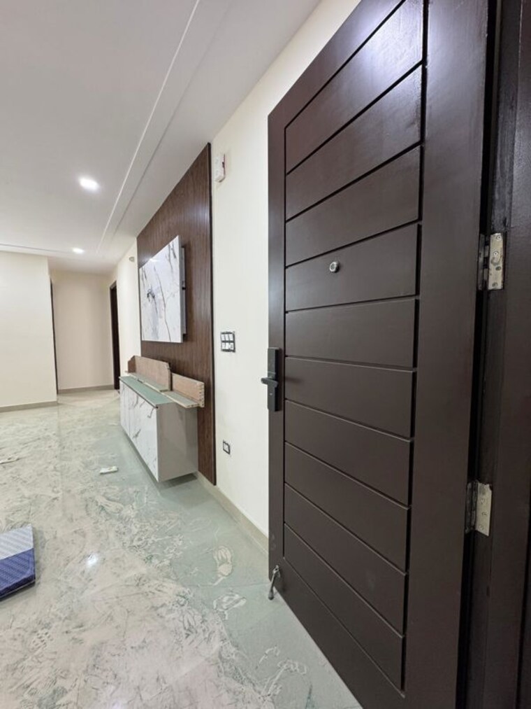 undefined, chattarpur 2 Bedroom 1000 Sq.Ft. Apartment In Chattarpur Delhi 10238047