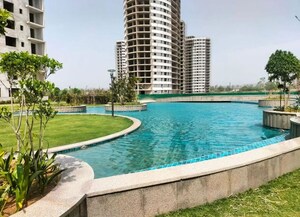 Swimming Pool in 3.5 BHK Apartment at Omaxe Lake, North Mullanpur – for Rent