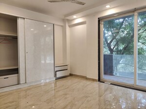 Room in 4 BHK Apartment at Nangal Dewat – for Rent