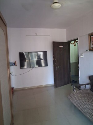 Bathroom in 2 BHK Apartment at Acme Amrut, Dahisar East – for Sale