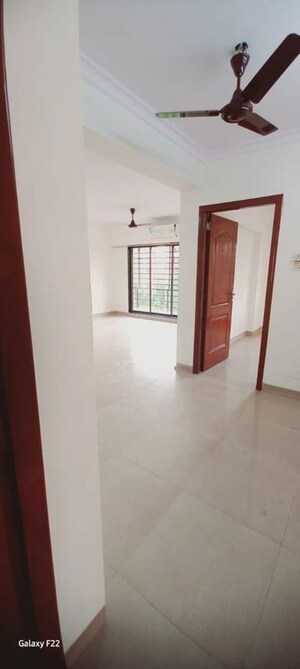 Living Room in 2 BHK Apartment at Chembur – for Rent