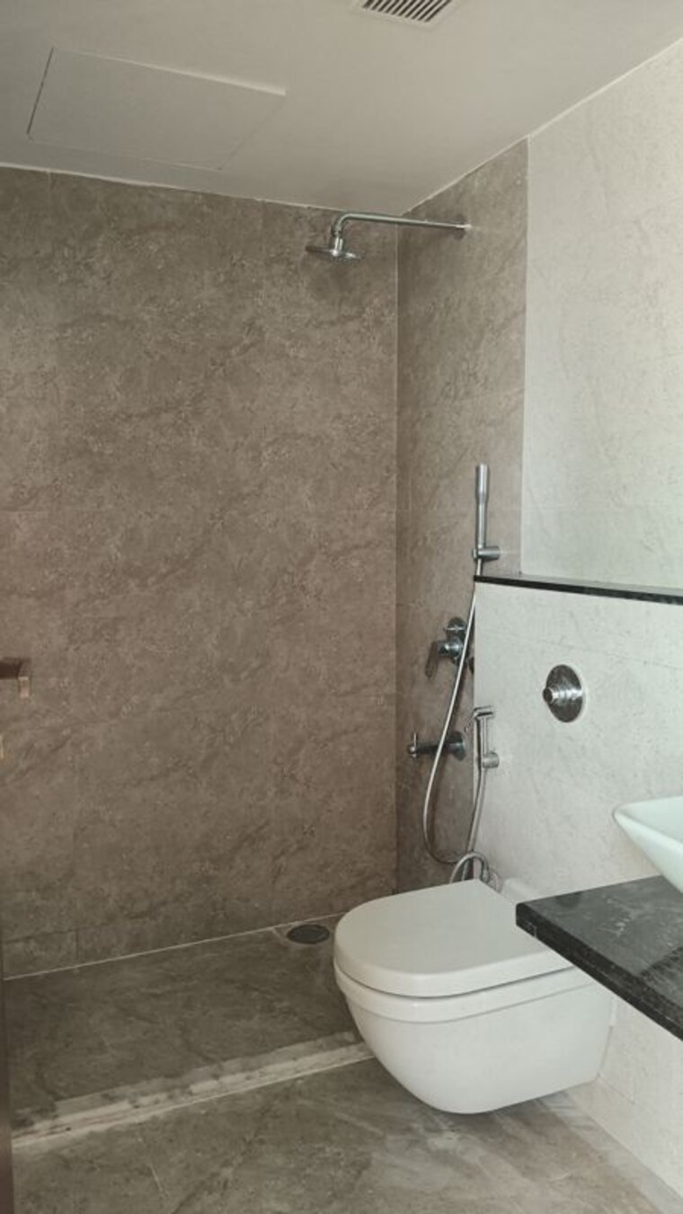 Bathroom, omkar-vayu 3 Bedroom 1450 Sq.Ft. Apartment In Mahim Mumbai 10238080