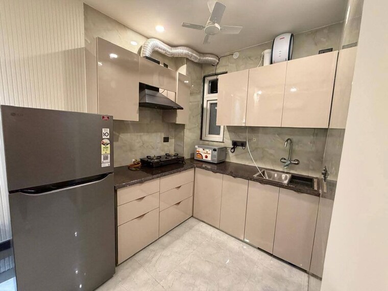 Kitchen, saket 3 Bedroom 1600 Sq.Ft. Builder Floor In Saket Delhi 10238105