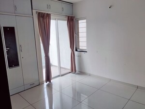 Bathroom in 2.5 BHK Apartment at Yashwin Orizzonte, Kharadi – for Rent