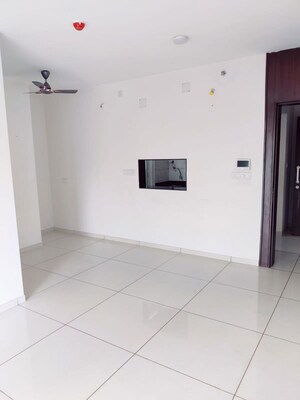 Room in 2.5 BHK Apartment at Yashwin Orizzonte, Kharadi – for Rent