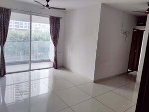 Room in 2.5 BHK Apartment at Yashwin Orizzonte, Kharadi – for Rent