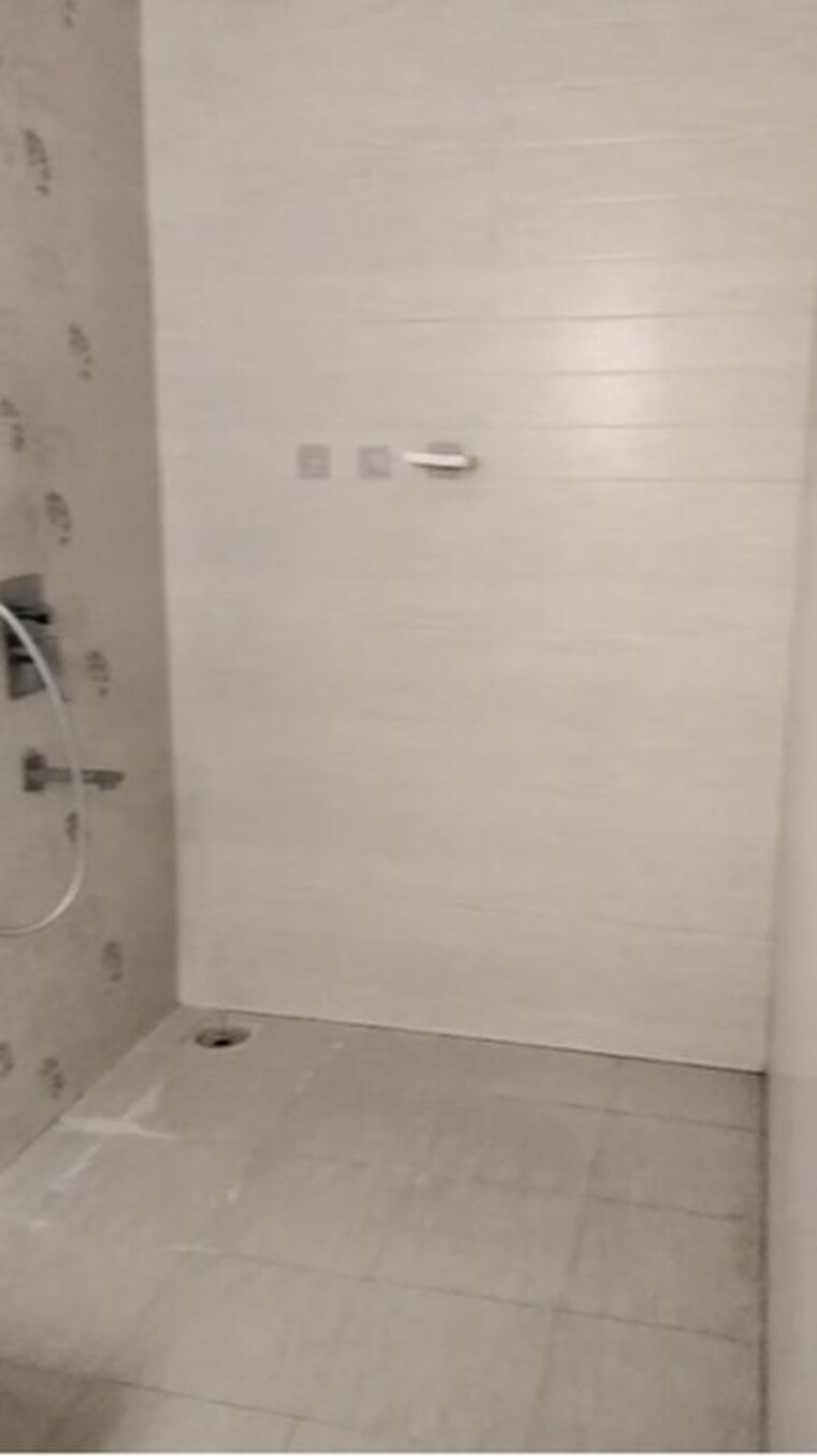 Bathroom, chembur 3 Bedroom 1560 Sq.Ft. Apartment In Chembur Mumbai 10238108