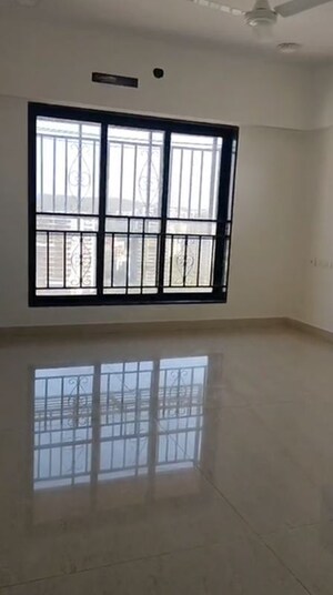 Bedroom in 3 BHK Apartment at Chembur – for Rent