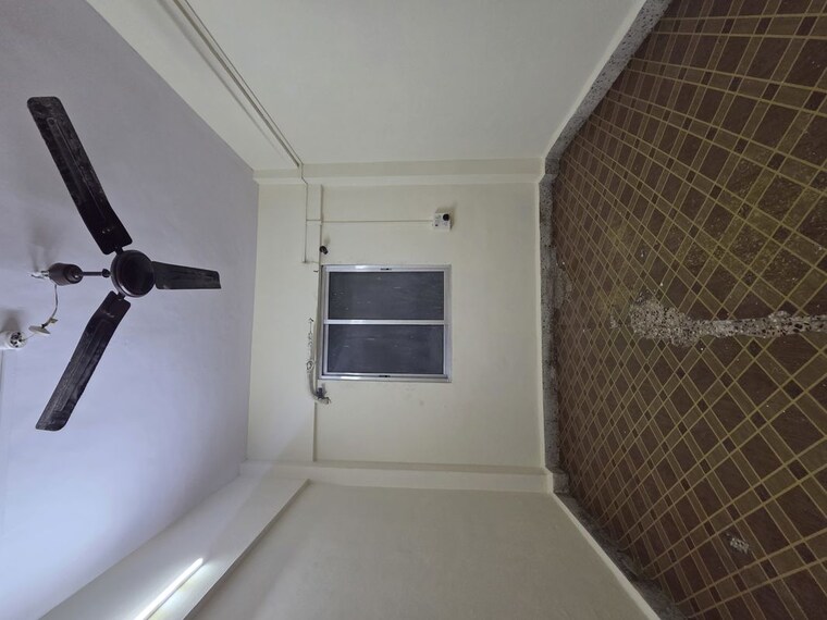 Room, goregaon west 2 Bedroom 600 Sq.Ft. Apartment In Goregaon West Mumbai 10238120