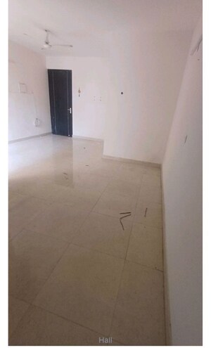 Room in 2 BHK Apartment at Signature The Serenas, Sohna Sector 36 – for Rent