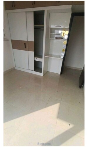 2 BHK Apartment For Rent in Signature The Serenas, Sohna Sector 36