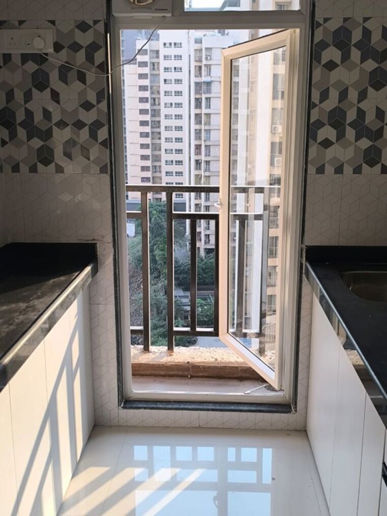 Balcony, raunak-bliss 1 Bedroom 425 Sq.Ft. Apartment In Ghodbunder Road Thane 10238145