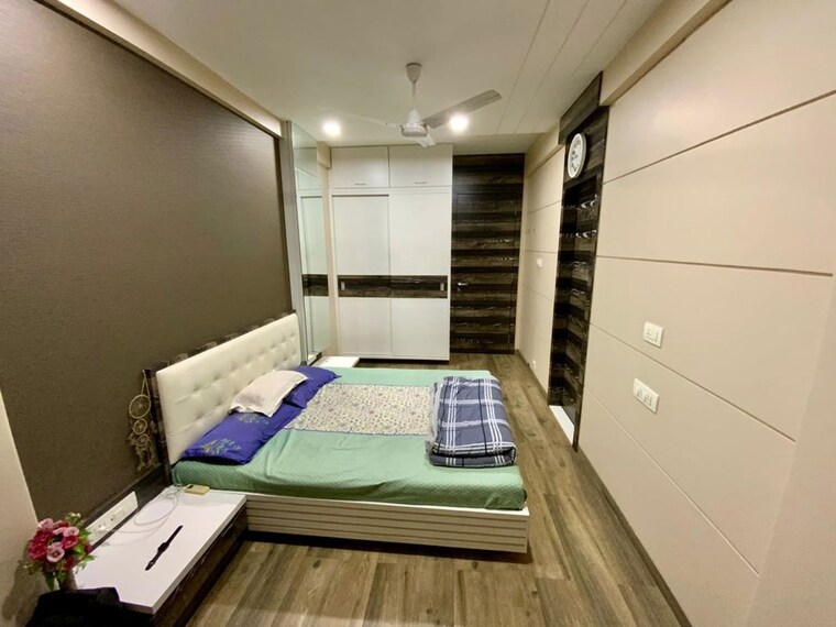 Bedroom, mehta-sadan 1.5 Bedroom 700 Sq.Ft. Apartment In Dadar West Mumbai 10238150