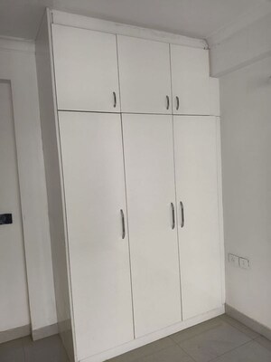 Furnished Amenities in 4 BHK Apartment at Shakti the Sky Lark  Apartment, Sector 52 – for Rent