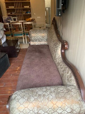 Gym in 3 BHK Apartment at Vasant Vihar – for Rent