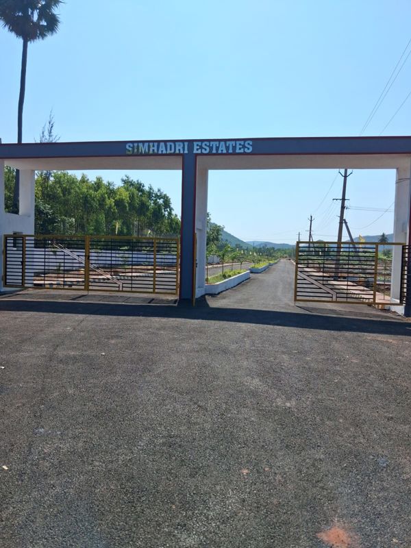 Plot For Sale in Tagarapuvalasa