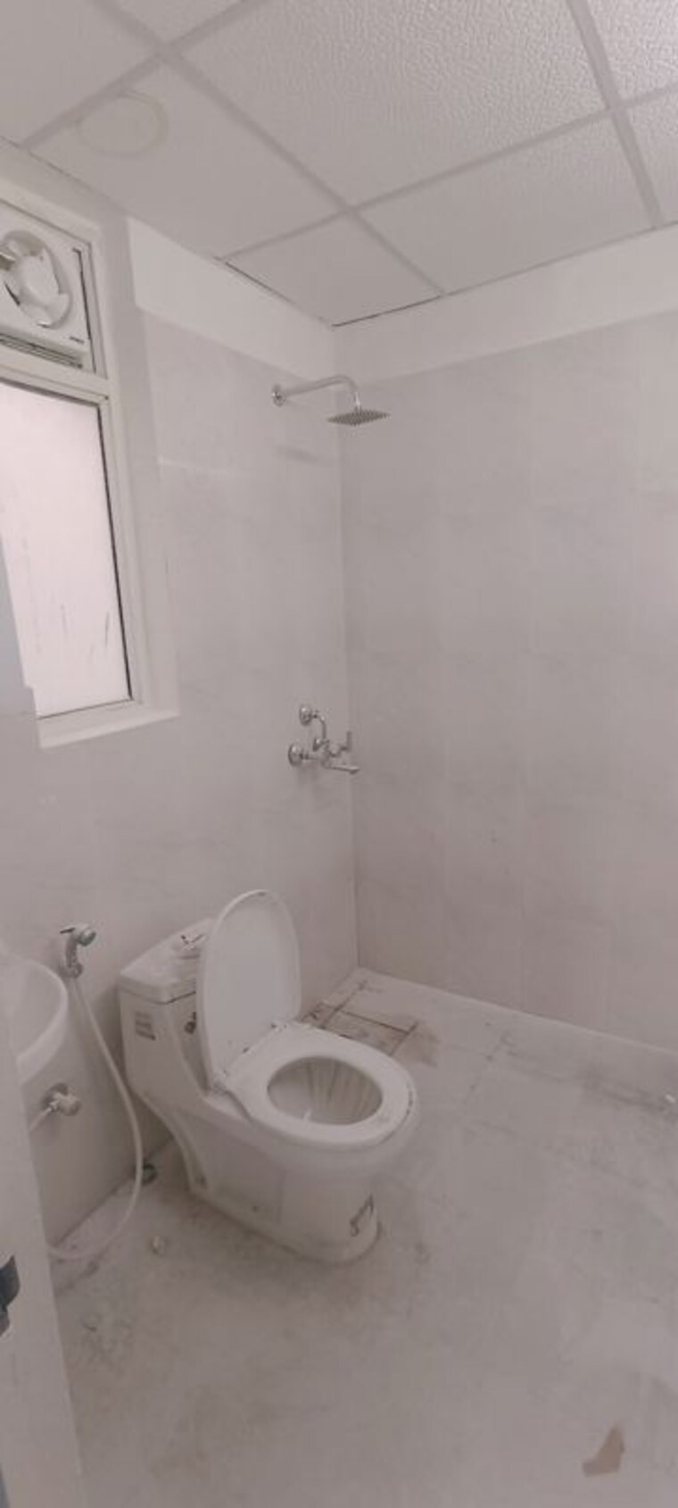 Bathroom, pyramid-midtown 2 Bedroom 800 Sq.Ft. Apartment In Sector 59 Gurgaon 10238194